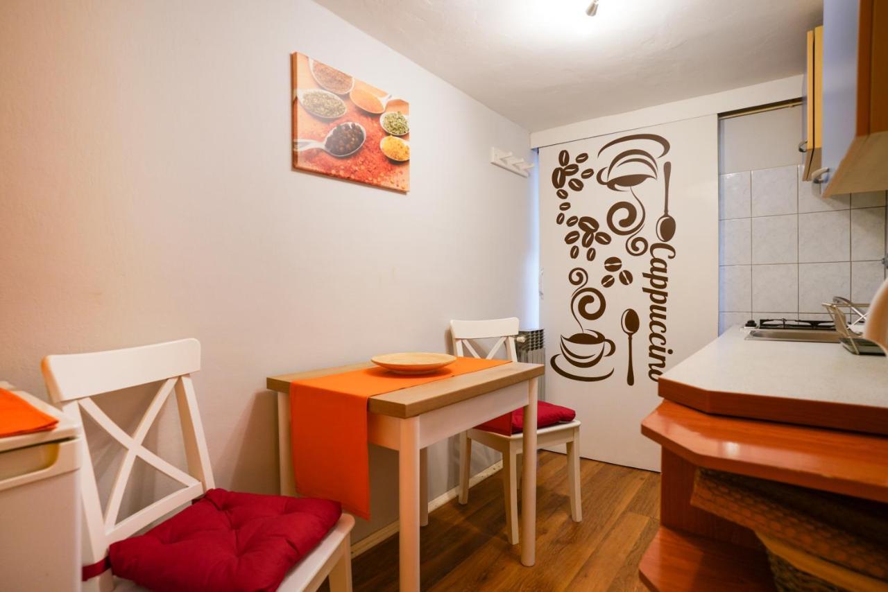 Margerita Apartment & Studio โรวีน ภายนอก รูปภาพ
